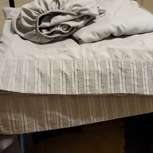 Sheet set